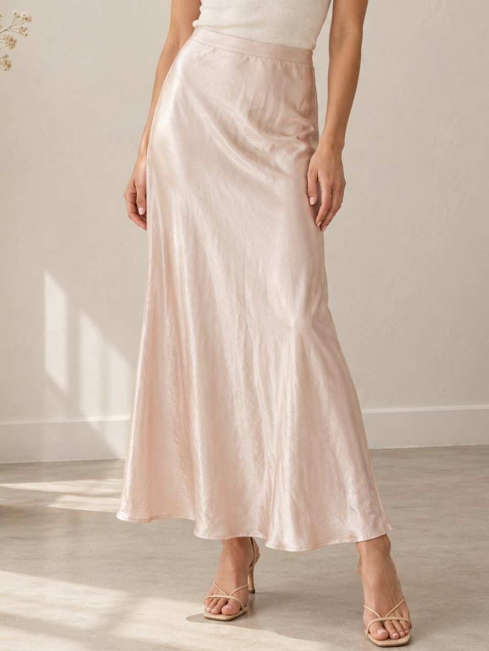 Aritzia Babaton Slip Satin Maxi Skirt Barely Blush Pink Size 4